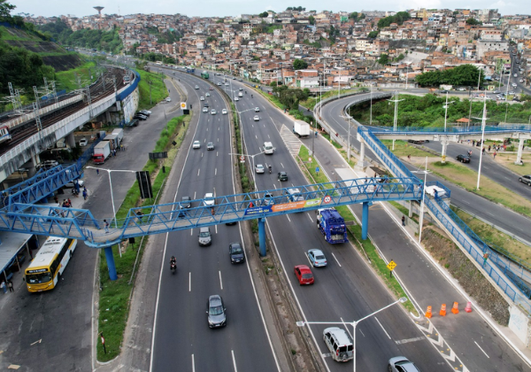 Leilão define empresas que administrarão trechos das BRs 116 e 324 na Bahia